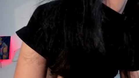 Snapshot of lorennvega chatting on June 27, 6:18 am Lorennvega online show from June 27, 6:18 am