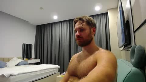 Lorenz online show from April 7, 3:45 pm