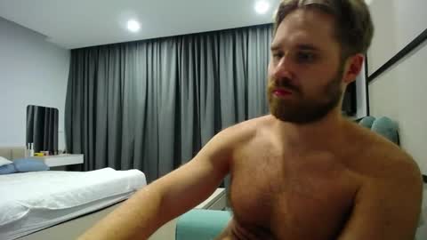 Lorenz online show from April 11, 7:51 pm