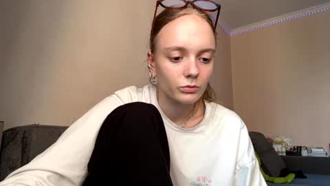 loretarobey online show from July 28, 2:13 pm