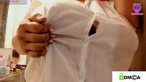 Queen Loreth online show from April 8, 3:34 pm