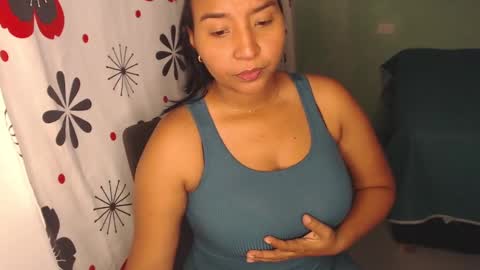 Loretta Gmez online show from February 17, 11:53 pm