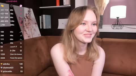 Alice online show from February 25, 10:29 pm