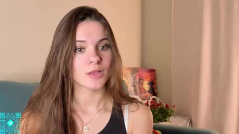 Chloe for Fan BlackHole online show from November 7, 5:57 pm