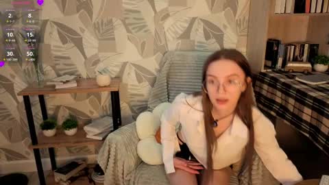 Snapshot of lorettedarsi chatting on April 14, 1:11 am lorettedarsi online show from April 14, 1:11 am