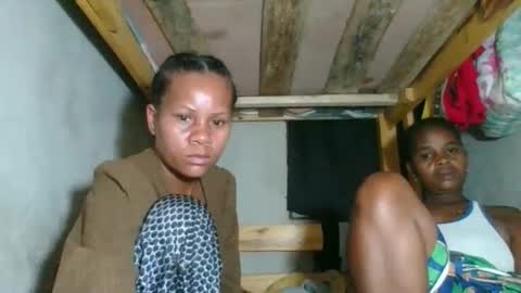 Snapshot of lorienne98 chatting on May 20, 8:15 pm lorienne98 online show from May 20, 8:15 pm