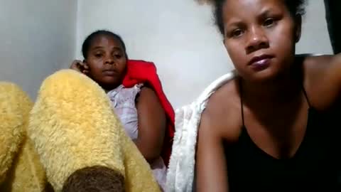 Snapshot of lorienne98 chatting on May 27, 7:22 pm lorienne98 online show from May 27, 7:22 pm