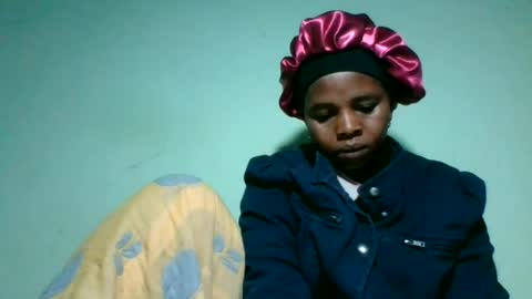 Snapshot of lorienne98 chatting on June 18, 4:35 am lorienne98 online show from June 18, 4:35 am