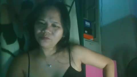 Snapshot of lorraine_cola chatting on December 19, 6:59 pm Lorraine online show from December 19, 6:59 pm