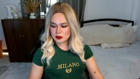 Snapshot of los_bondad chatting on November 1, 3:36 pm Los online show from November 1, 3:36 pm