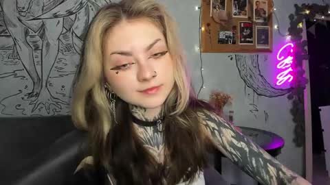 Snapshot of lostallice chatting on March 11, 9:02 am lostallice online show from March 11, 9:02 am