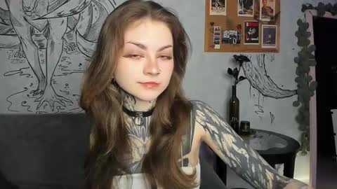 lostallice online show from February 4, 2:28 am