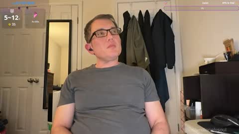 Snapshot of lostandlonelysoul chatting on February 23, 5:27 am Hazemir online show from February 23, 5:27 am