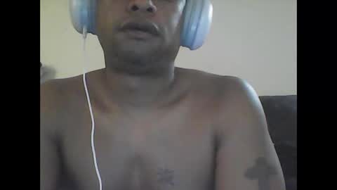 LostGeckos online show from November 10, 6:01 am