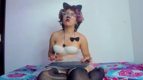 lotto_bloom online show from October 31, 9:16 pm