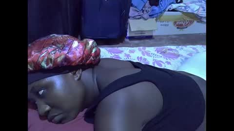 lotty_lavilla online show from January 17, 6:33 pm