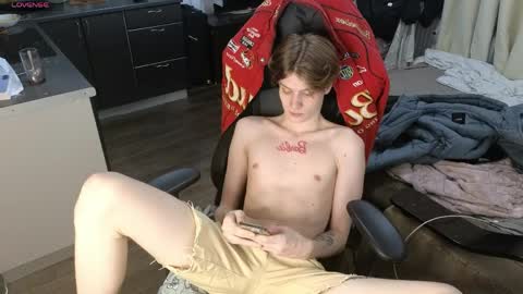 louie_evans online show from March 27, 6:29 pm