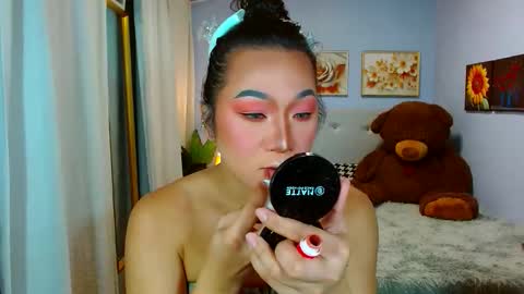 Snapshot of louie_sexy chatting on October 25, 7:05 am Cathy online show from October 25, 7:05 am