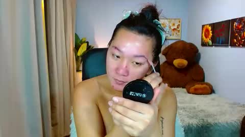 Snapshot of louie_sexy chatting on November 28, 10:40 am Cathy online show from November 28, 10:40 am