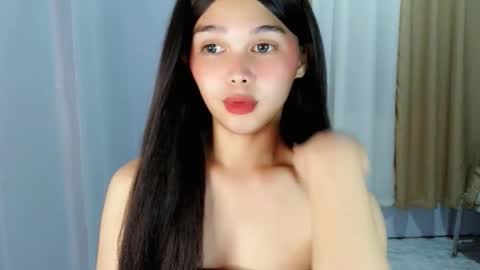 Snapshot of louilalicious chatting on January 12, 3:17 pm louilalicious online show from January 12, 3:17 pm