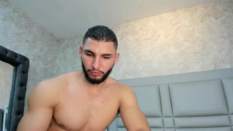 Louis online show from March 16, 2:06 am