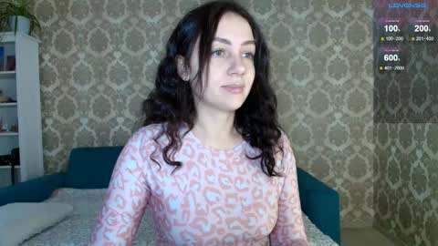 Louise online show from October 9, 7:28 am