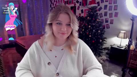 Loise online show from December 13, 10:48 pm