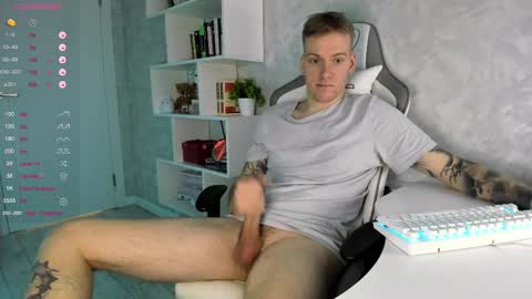 Louis  online show from February 13, 2:09 pm