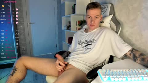 Louis  online show from February 16, 7:38 pm