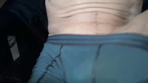 Snapshot of loulou0099 chatting on December 28, 10:34 pm loulou0099 online show from December 28, 10:34 pm