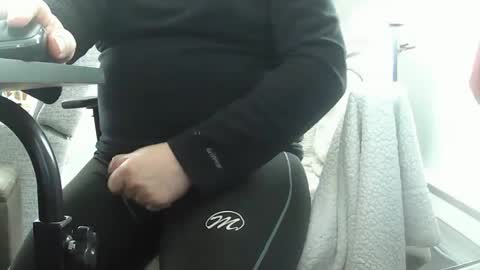 loumtl3 online show from February 18, 3:32 pm