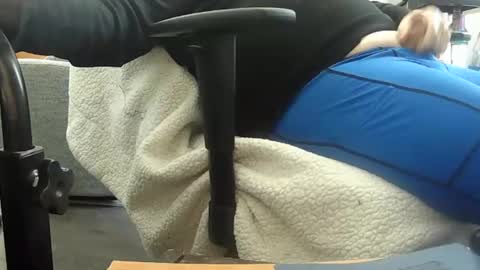 loumtl3 online show from February 28, 3:48 pm