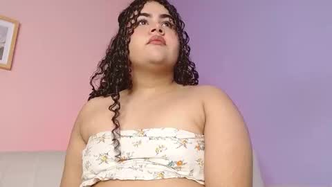 lourdes_moon22 online show from October 17, 2:30 pm