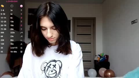 EVA online show from November 25, 7:08 am