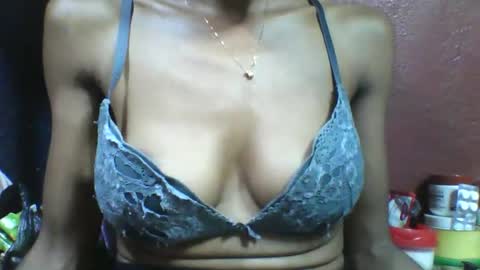 lovaelisa online show from October 17, 4:20 pm