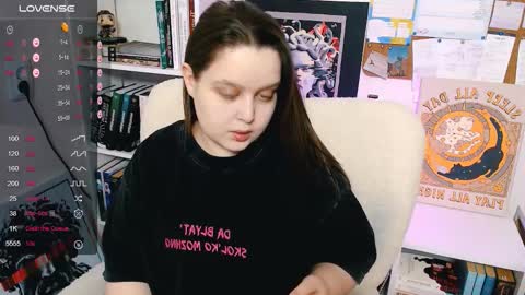 Mia  online show from February 1, 12:26 pm