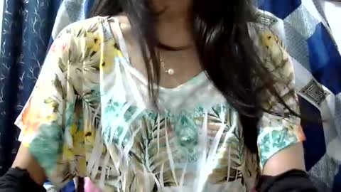 Snapshot of love_riva chatting on February 27, 10:48 am Riva online show from February 27, 10:48 am