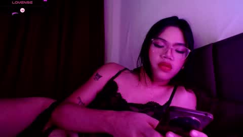 Seren online show from October 2, 12:23 pm