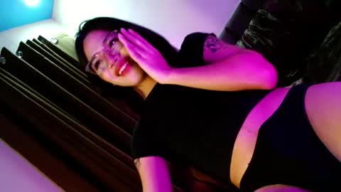 Seren online show from October 26, 10:32 am