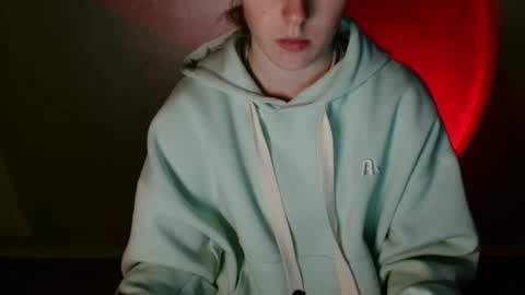 Vivian online show from January 10, 1:35 pm