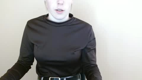 Vivian online show from April 1, 11:00 am