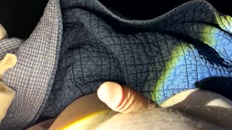 Snapshot of loveallfreaks chatting on March 10, 7:35 am loveallfreaks online show from March 10, 7:35 am