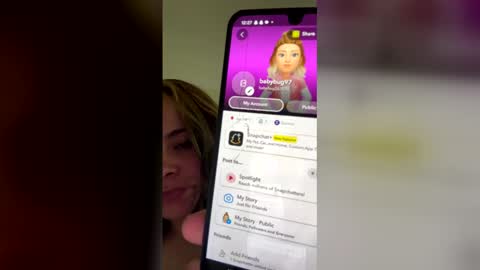 lovebugg25 online show from April 27, 4:27 pm