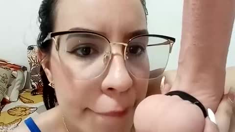 Snapshot of lovebunny_01 chatting on January 20, 6:21 pm IAmBunny online show from January 20, 6:21 pm