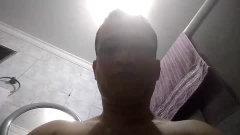 Snapshot of lovecam2camgo chatting on October 23, 10:19 pm lovecam2camgo online show from October 23, 10:19 pm