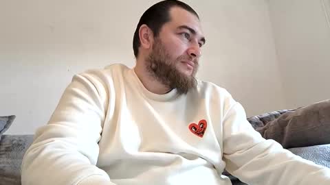 Snapshot of loveepussy59 chatting on December 9, 11:04 am Free spirit online show from December 9, 11:04 am