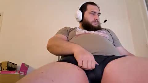 Snapshot of loveepussy59 chatting on March 23, 9:13 am Free spirit online show from March 23, 9:13 am