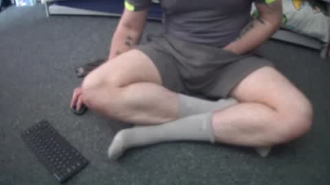 Snapshot of lovelength99 chatting on December 28, 10:58 am lovelength99 online show from December 28, 10:58 am