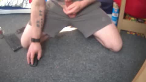 Snapshot of lovelength99 chatting on March 10, 3:41 pm lovelength99 online show from March 10, 3:41 pm