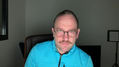 Snapshot of lovelick007 chatting on December 20, 8:06 am lovelick007 online show from December 20, 8:06 am